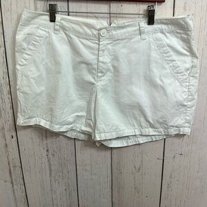 Columbia White Shorts
